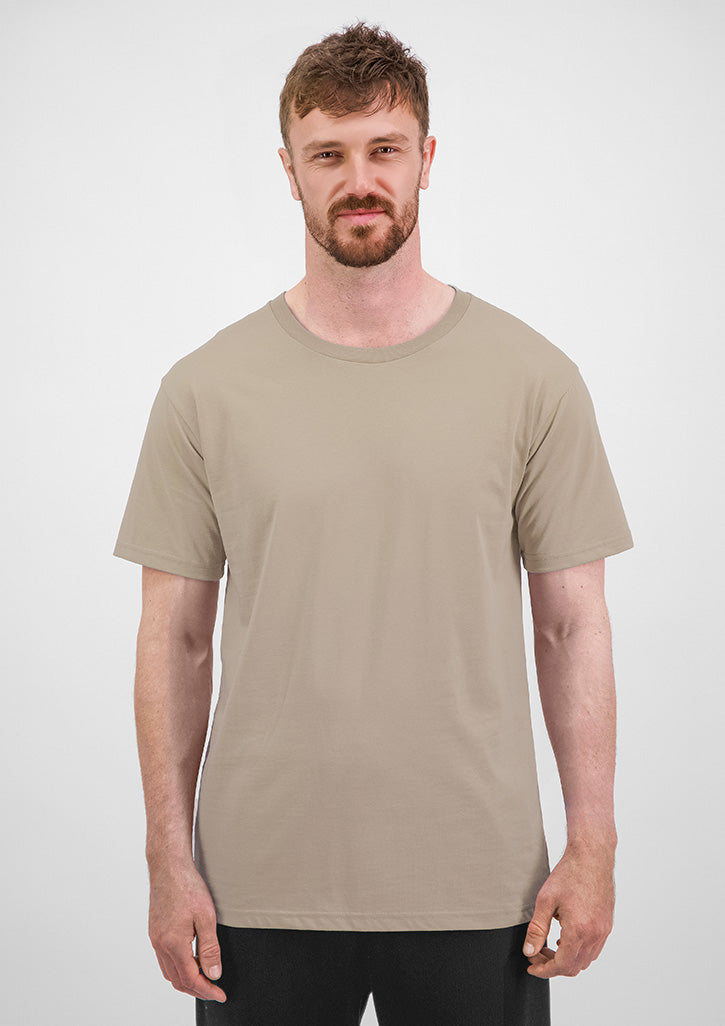 Basis Mens Short Sleeve Tee - X1001M in Biscuit - model