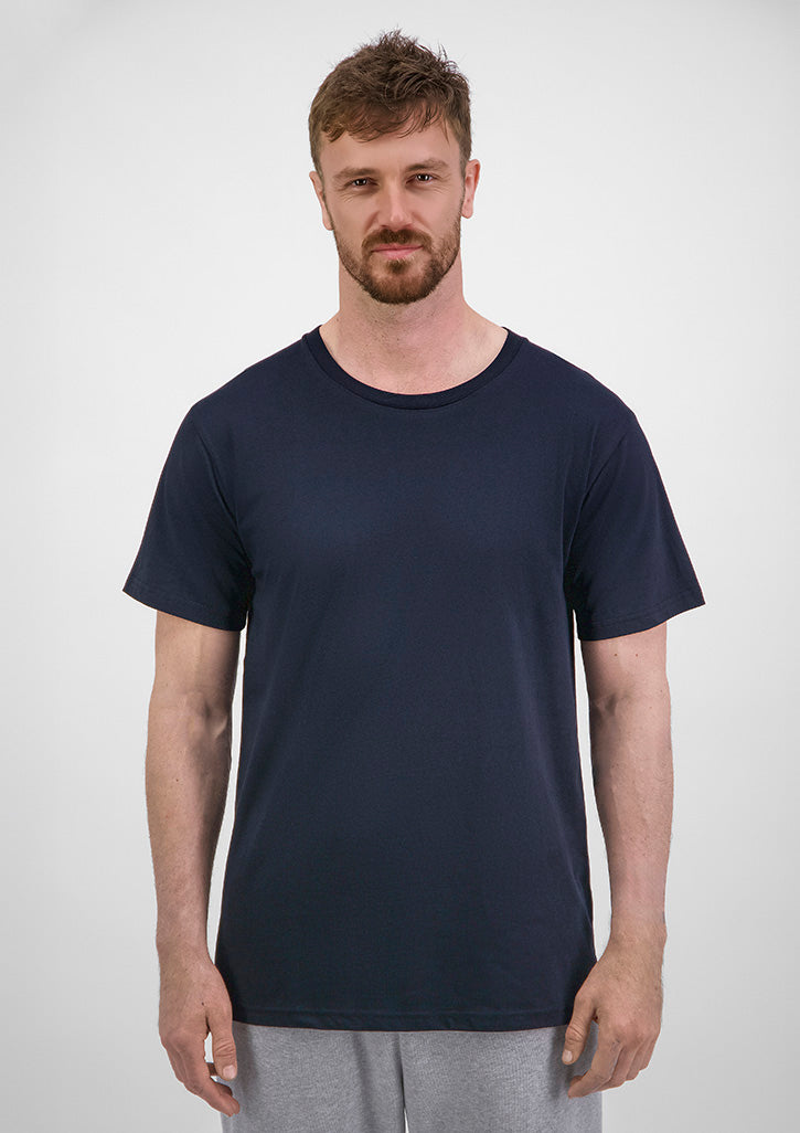 Basis Mens Short Sleeve Tee - X1001M in Navy - model