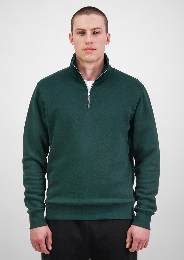 Everyday Mens 1/4 Zip - X2006M in Scarab Green - model